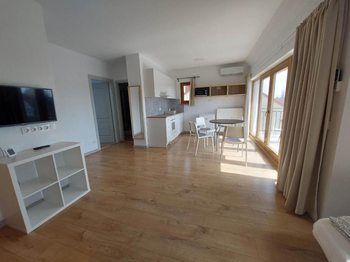 Familia Apartmanhaz Кестели Екстериор снимка