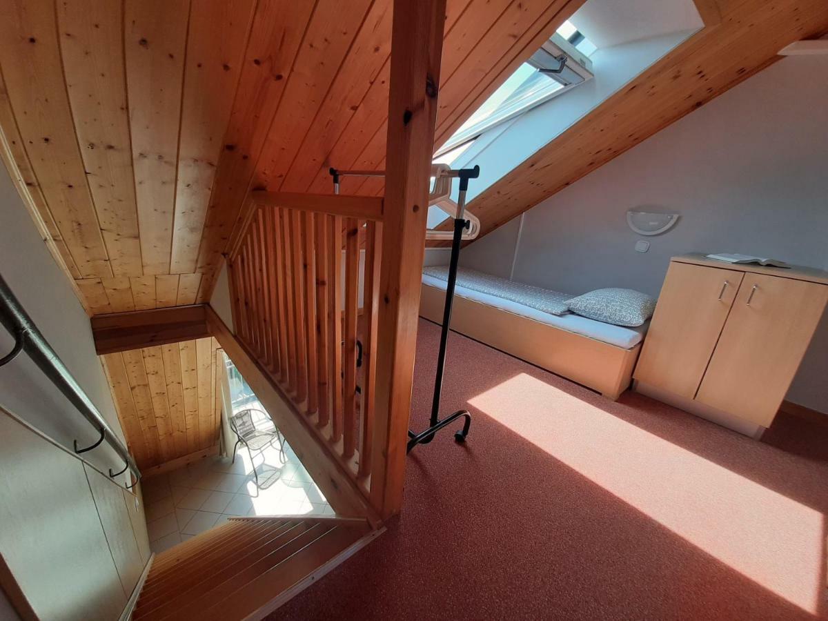 Familia Apartmanhaz Кестели Екстериор снимка