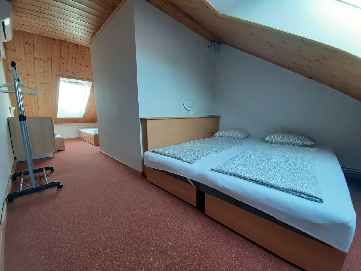 Familia Apartmanhaz Кестели Екстериор снимка
