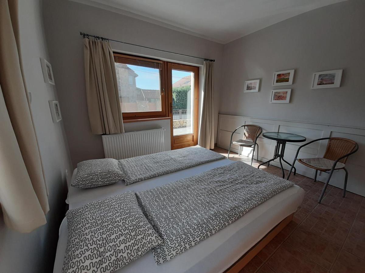 Familia Apartmanhaz Кестели Екстериор снимка